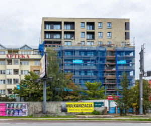 Miał mieć 11 pięter, lecz miasto powiedziało „nie”. Blok w miejscu biurowca