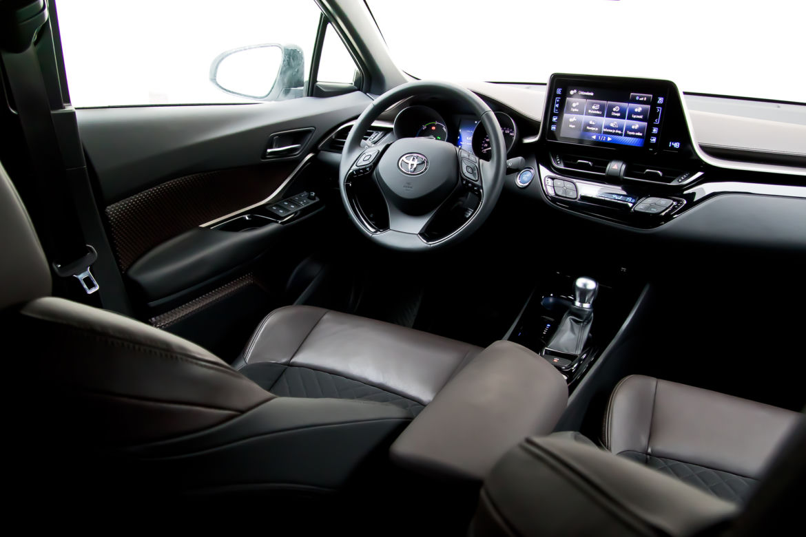 Toyota C-HR 1.8 Hybrid