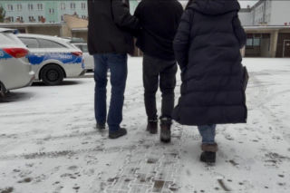 Dramat w Augustowie! Ojciec wbił 6-letniej córce nóż w plecy