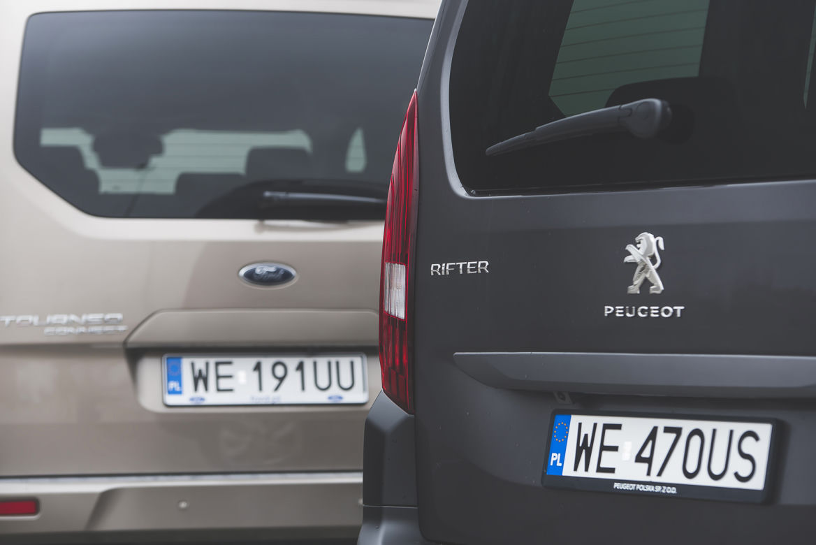 Peugeot Rifter Allure 1.5 D 130 KM MT6 vs. Ford Turneo Connect Titanium 1.5 D 120 KM AT8