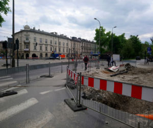 Kraków: Zobacz jak postępują prace przy przebudowie ulicy Krakowskiej