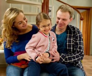 NA WSPÓLNEJ ZUZA, KAMIL I ULA (MAŁGORZATA SOCHA, KAZIMIERZ MAZUR, ANIA NIEDŹWIECKA)