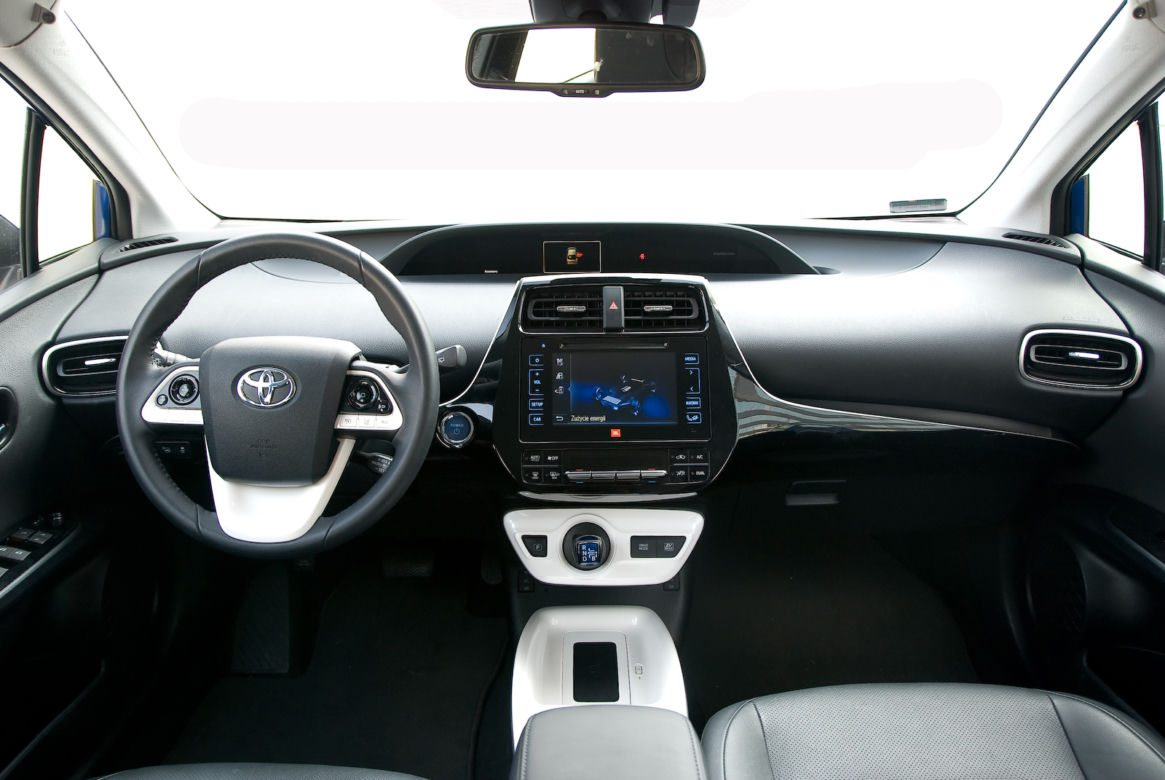 Toyota Prius IV