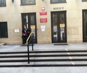 NEF: Pocięty nożem gwiazdor disco polo zawiedziony wyrokiem dla swego oprawcy!
