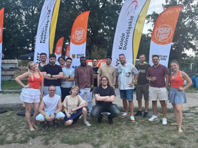Słoneczny chillout z Eska Summer City! Byliśmy w ZaZoo Beach Bar we Wrocławiu