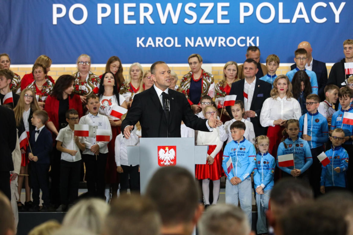 Karol Nawrocki odwiedził Kulesze Kościelne na Podlasiu