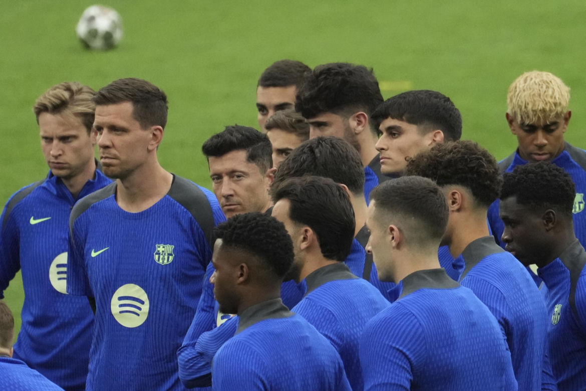 Lewandowski i Szczęsny w Kyoto