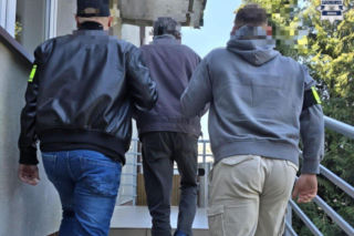 Pijany wandal pomylił auta. Uszkodził samochód sąsiadów