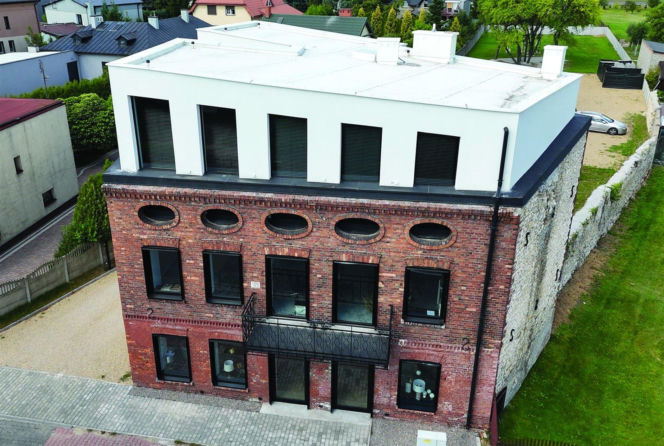 Budynek przy ulicy Ludowej w Częstochowie - nadbudowa