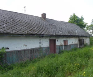 Remont drewnianej chaty w Bełdnie