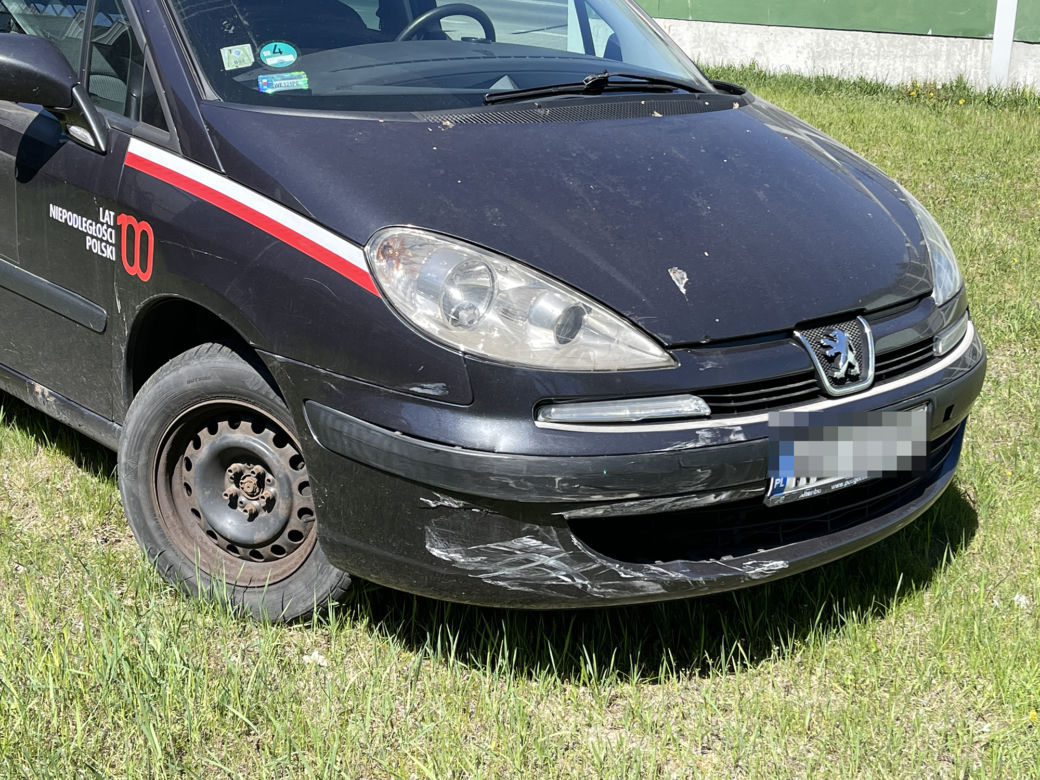 Pijany wiózł 8-letnią córeczkę. Mężczyzna wjechał w tył innego auta 