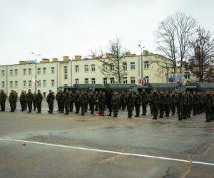 Uroczysta przysięga w Białymstoku. Ponad 90 nowych żołnierzy w szeregach WOT [ZDJĘCIA,WIDEO]