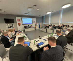 Ostrów. Stanowisko Rady Miejskiej ws. prezydenckiego weta ws. SAFE