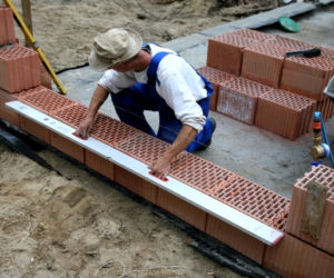 Ściana z ceramiki - dokładność murowania
