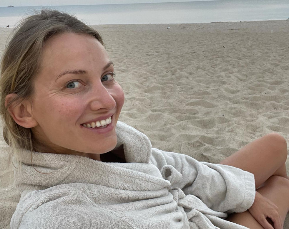 Joanna Moro chłodzi swoje ciało