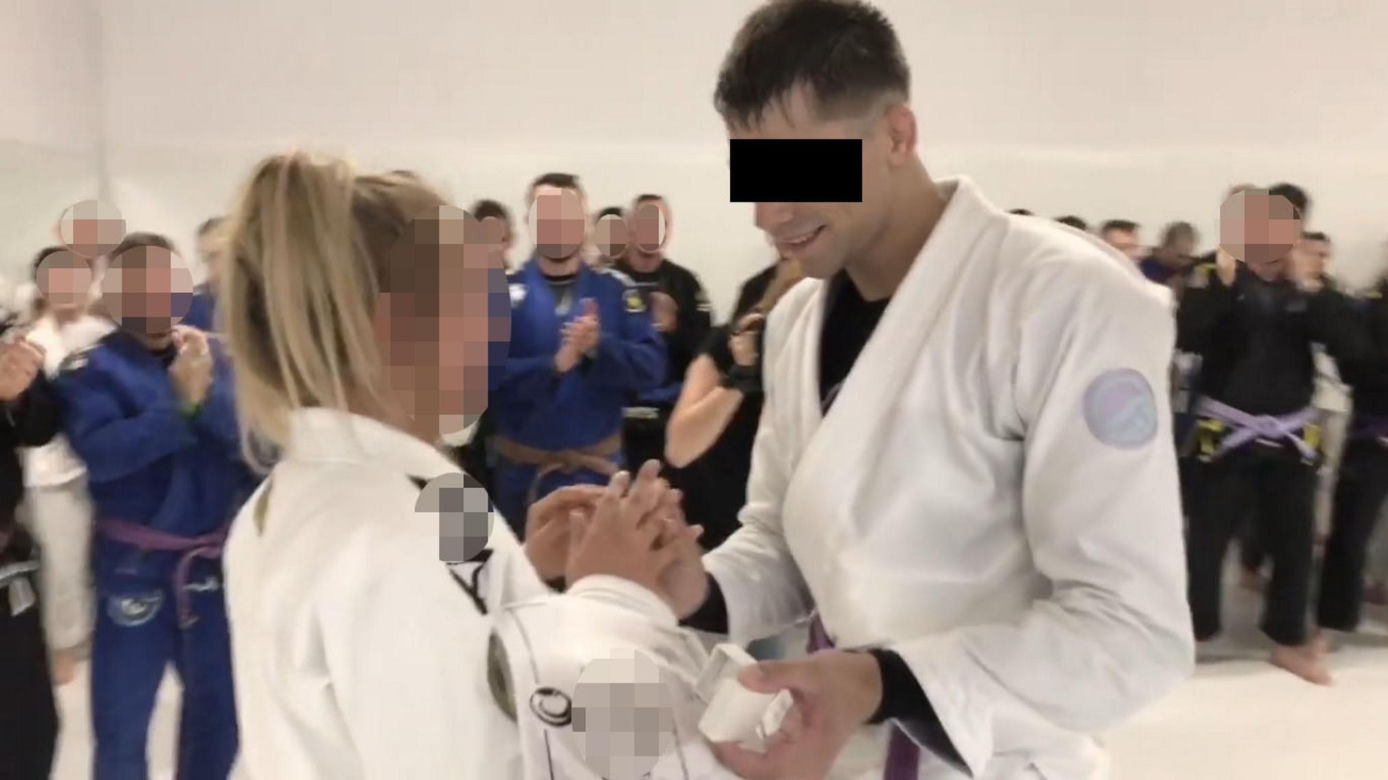 Mistrz sztuk walki zabił Mateusza na Piotrkowskiej w Łodzi. Założył mu dźwignię i udusił