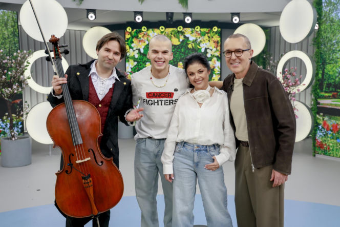 Kurzajewski ogolił się na łyso w "Halo tu Polsat"