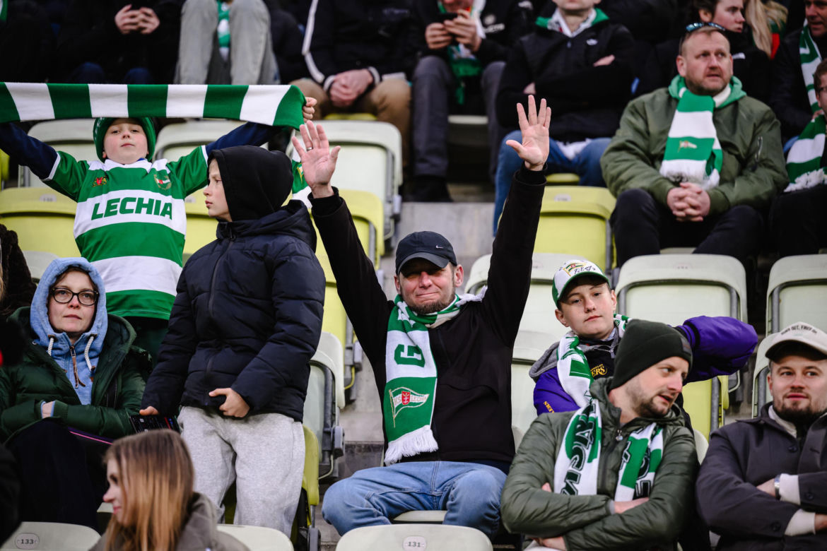 Lechia Gdańsk - Piast Gliwice: Zdjęcia kibiców z meczu 29. kolejki PKO BP Ekstraklasy