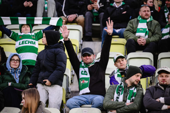 Lechia Gdańsk - Piast Gliwice: Zdjęcia kibiców z meczu 29. kolejki PKO BP Ekstraklasy