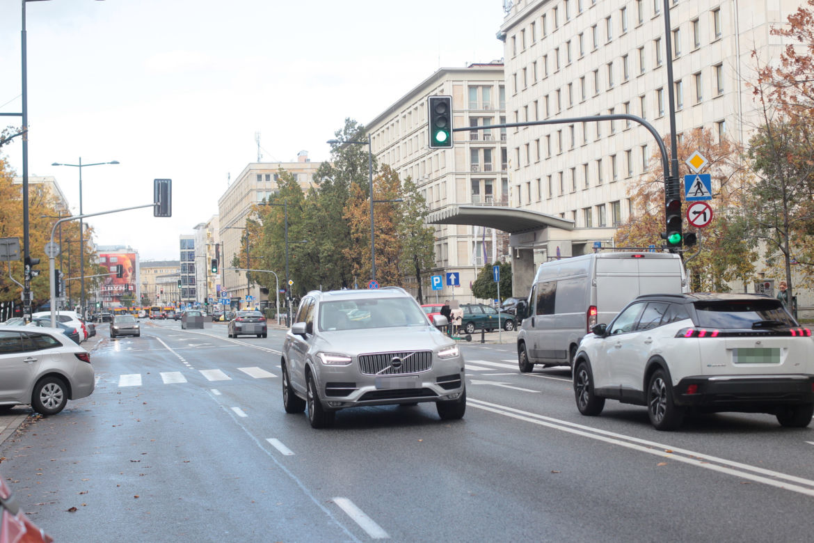  Tempo 30 w Warszawie. Trzaskowski sparaliżuje stolicę do reszty?