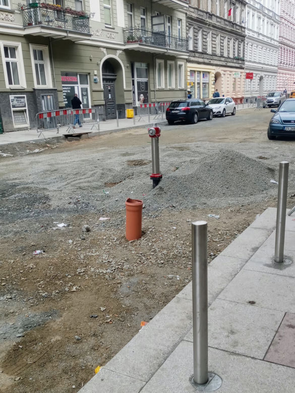 Nowe chodniki na ul. Boh. Getta Warszawskiego