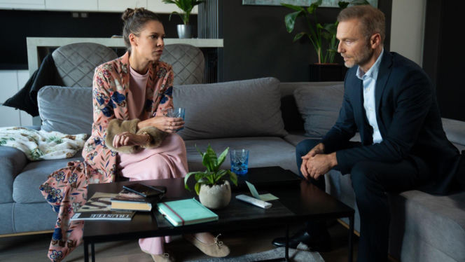 M jak miłość odc. 1922. Andrzej Budzyński (Krystian Wieczorek), Paulina Lipska (Maria Wieczorek)