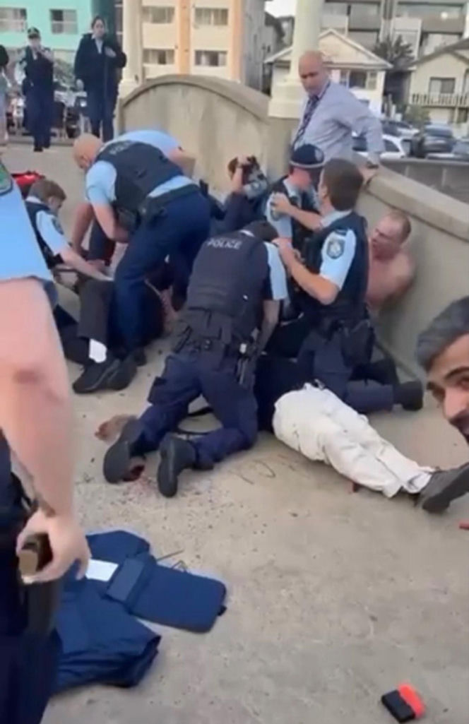 Masowe strzały na plaży! Wyciekły przerażające nagrania. "Jesteśmy wstrząśnięci"