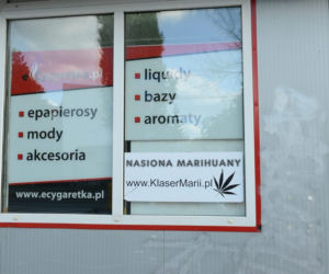 Sprzedają marihuanę pod szkołą 