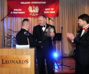  Dariusz Knapik Człowiekiem Roku NYPD Pulaski Association