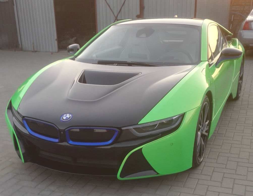 Luksusowe BMW ZNIKNĘŁO z ulic Poznania! To była kradzież w biały dzień 