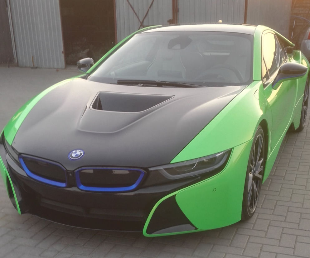 Luksusowe BMW ZNIKNĘŁO z ulic Poznania! To była kradzież w biały dzień 