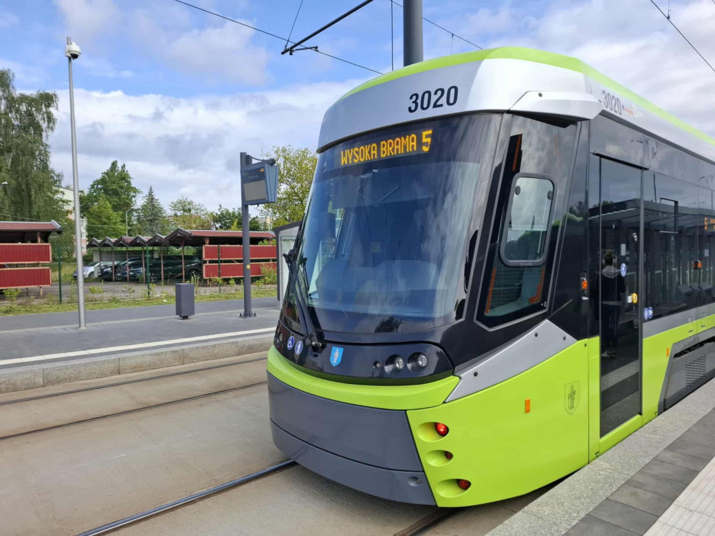 Tragedia w Olsztynie. Rowerzystka została potrącona przez tramwaj. Nie żyje