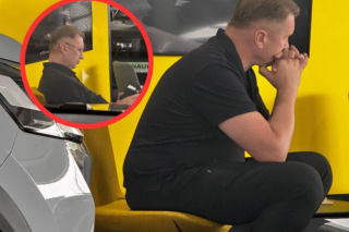 Tak Przemysław Czarnek dba o żonę! Zabrał jej auto do przeglądu [FOTO]