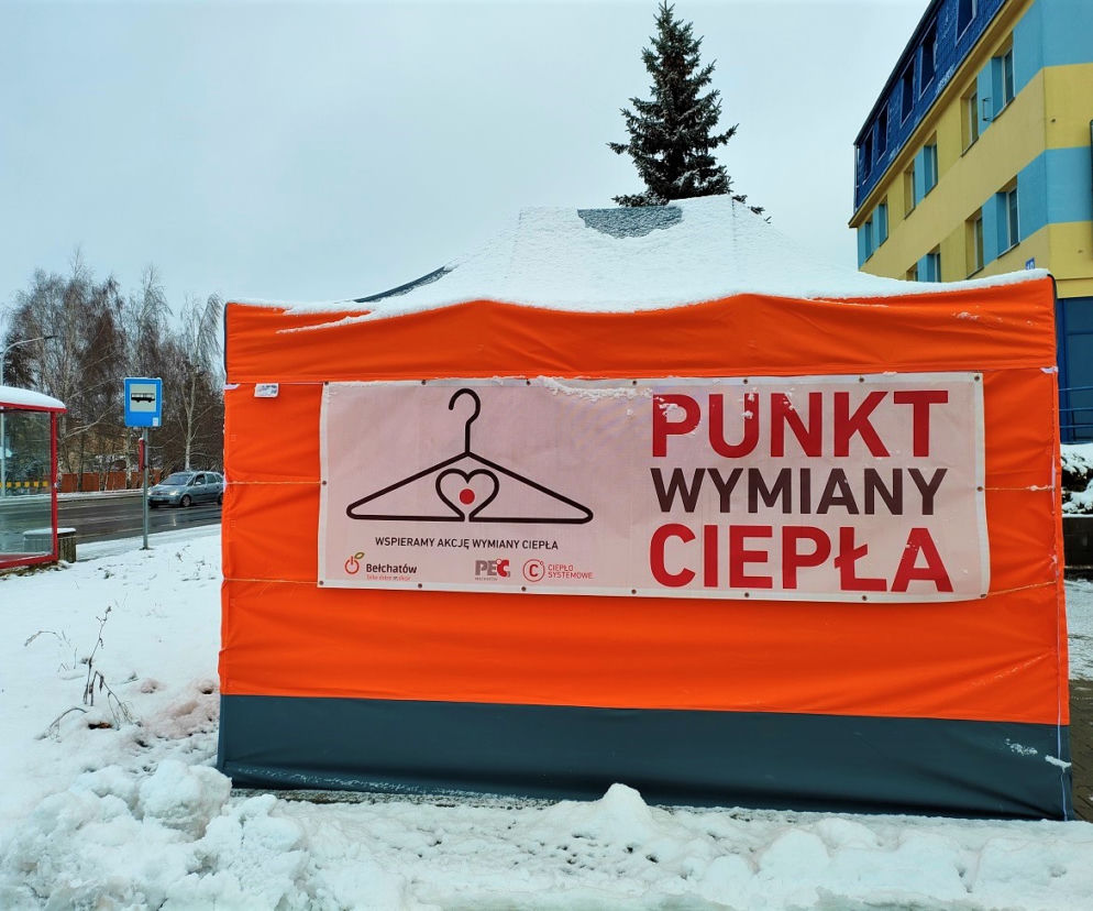 Podziel się ciepłem i zostaw zimową odzież na wieszaku. W Bełchatowie znów ruszył punkt wymiany ciepła 
