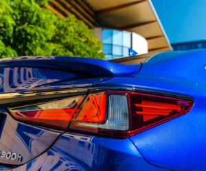 Lexus ES300h F Sport