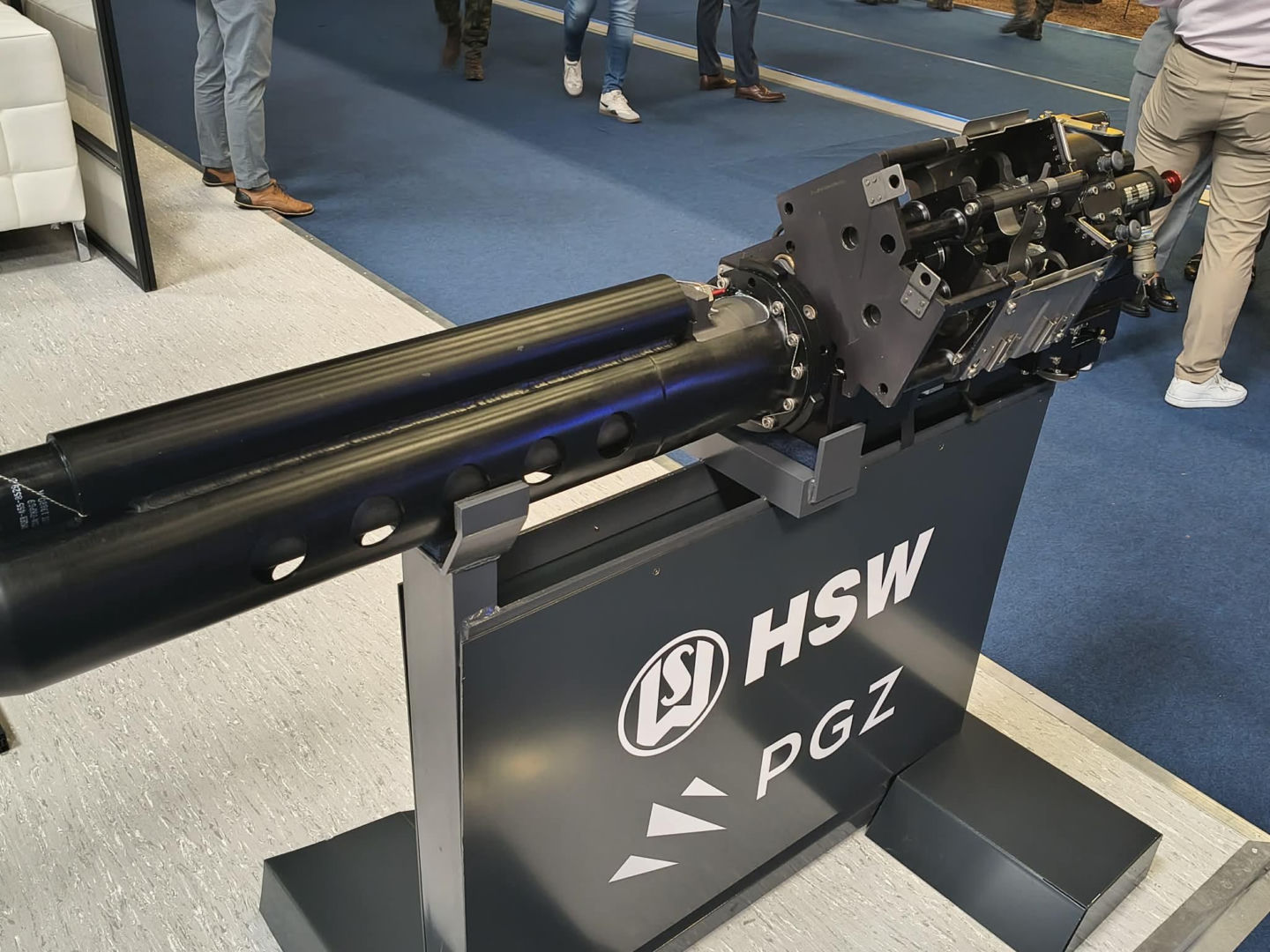 Armaty Bushmaster z polskiej fabryki. Huta Stalowa Wola i Northrop Grumman podpisały strategiczne porozumienie