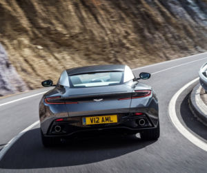 Aston Martin DB11