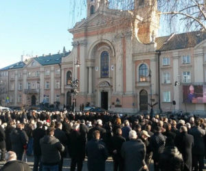 Pogrzeb Józefa Oleksego na warszawskich Powązkach