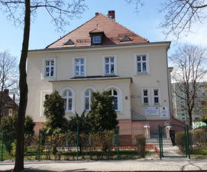 To miasto na Śląsku zachwyca perłami architektury. Zabytkowe osiedla robią wrażenie!