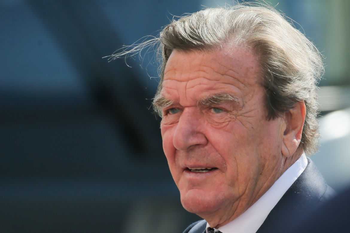 Gerhard Schroeder o Putinie: "Jest zainteresowany zakończeniem wojny"