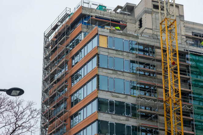 Apartamentowiec Flare przy Grzybowskiej 6A w Warszawie