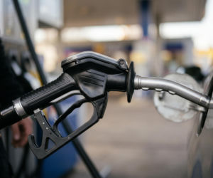 Hurtowe ceny paliw 03.04.2026 - drastyczny wystrzał diesla, benzyna minimalnie w górę