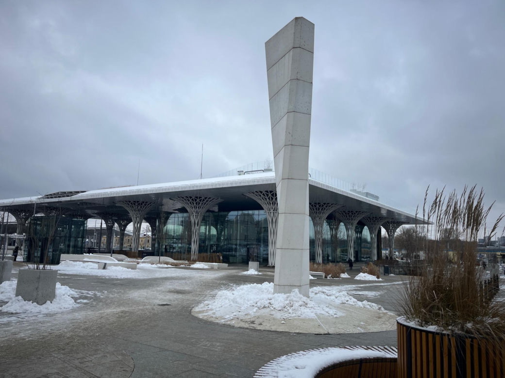 Dworzec Metropolitalny w Lublinie świętuje swoje 1 urodziny. To architektoniczna perełka. "Nie jest najgorzej"