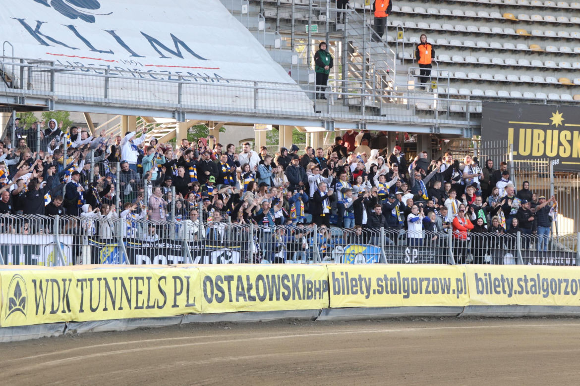 ebut.pl Stal Gorzów - KS Apator Toruń, zdjęcia z meczu 1. kolejki PGE Ekstraligi