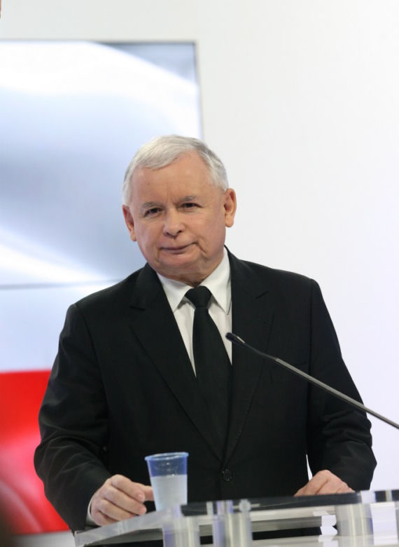 Jarosław Kaczyński boi się zdrady