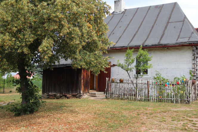 To jeden z najpiekniejszych skansenów w Polsce. Idealny na majówkę bez tłumów