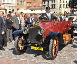 Parada Mercedesów w Warszawie 