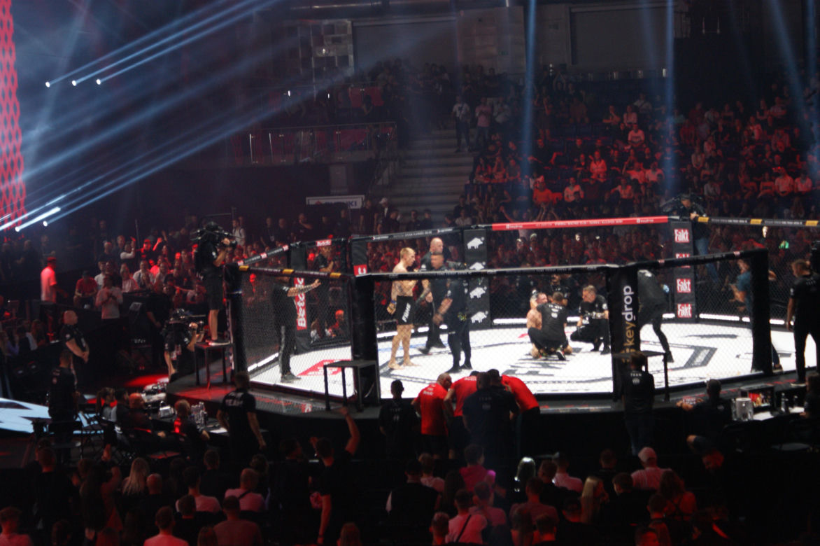 FAME FRIDAY ARENA 2