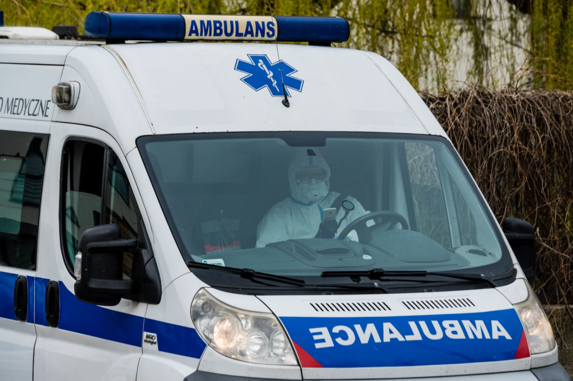 Ognisko koronawirusa w Domu Pomocy Społecznej w Gdańsku. Trwa wywóz zakażonych do szpitala