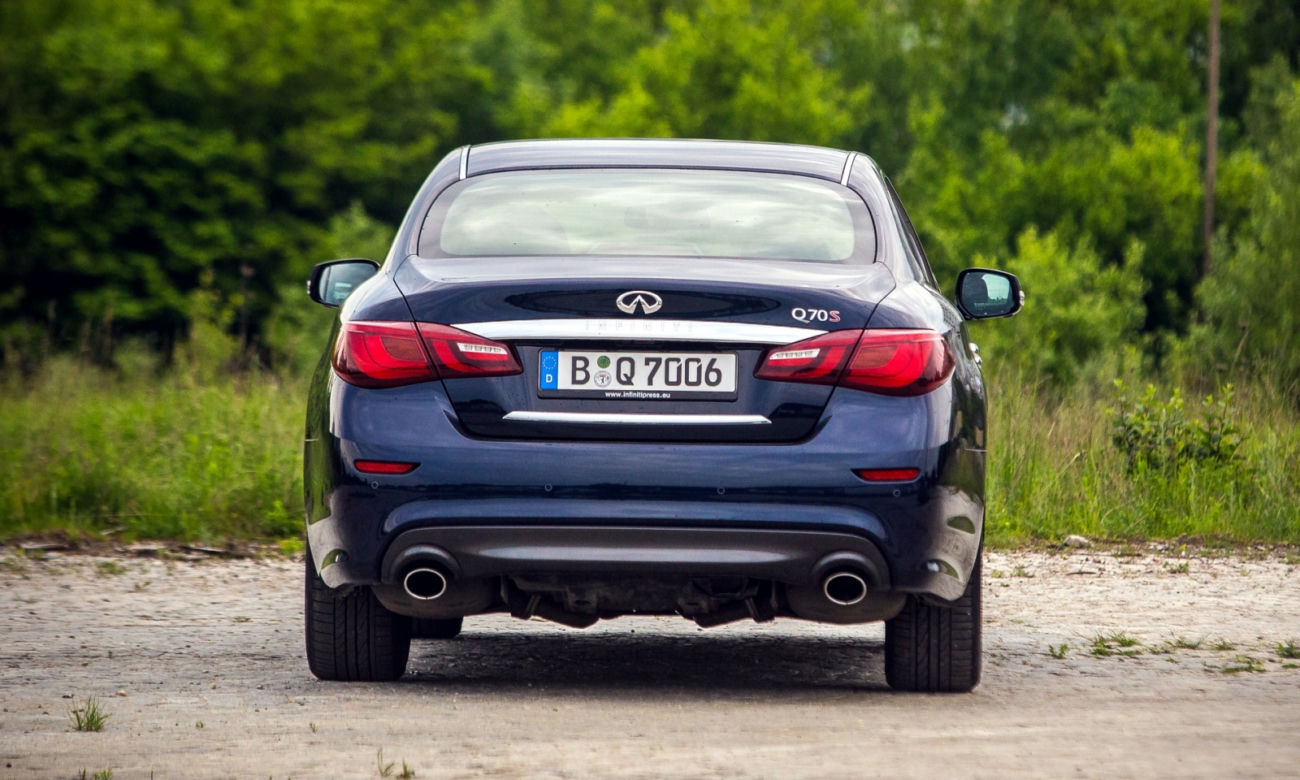 Infiniti Q70 2.2d Sport Tech
